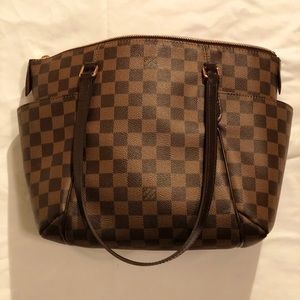 Authentic LOUIS VUITTON Damier Totally PM NV41282